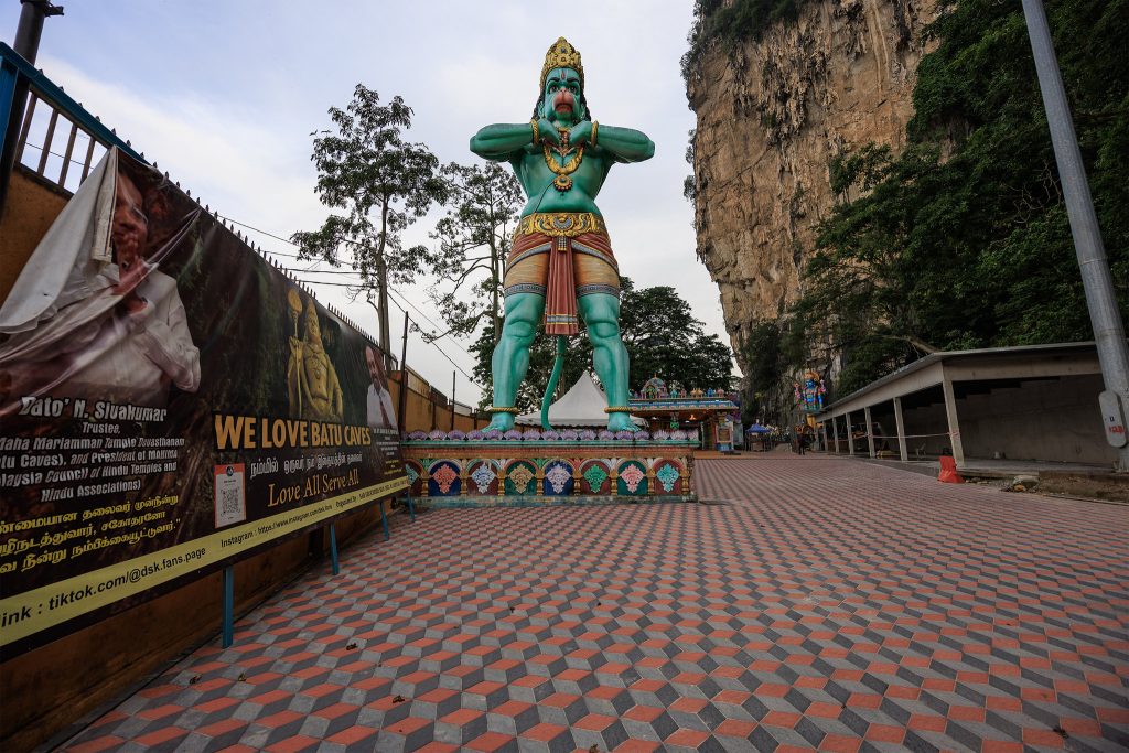 Statue at Batu Caves